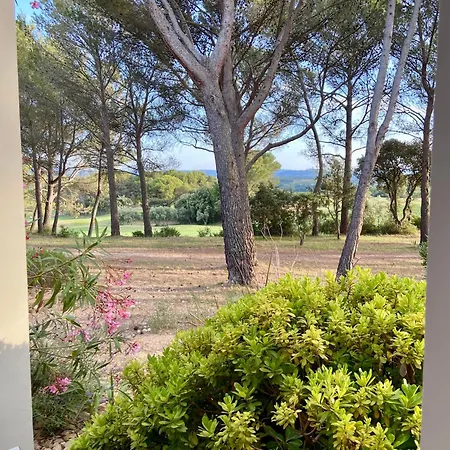 Confortable Vue Exceptionnelle - Golf De *